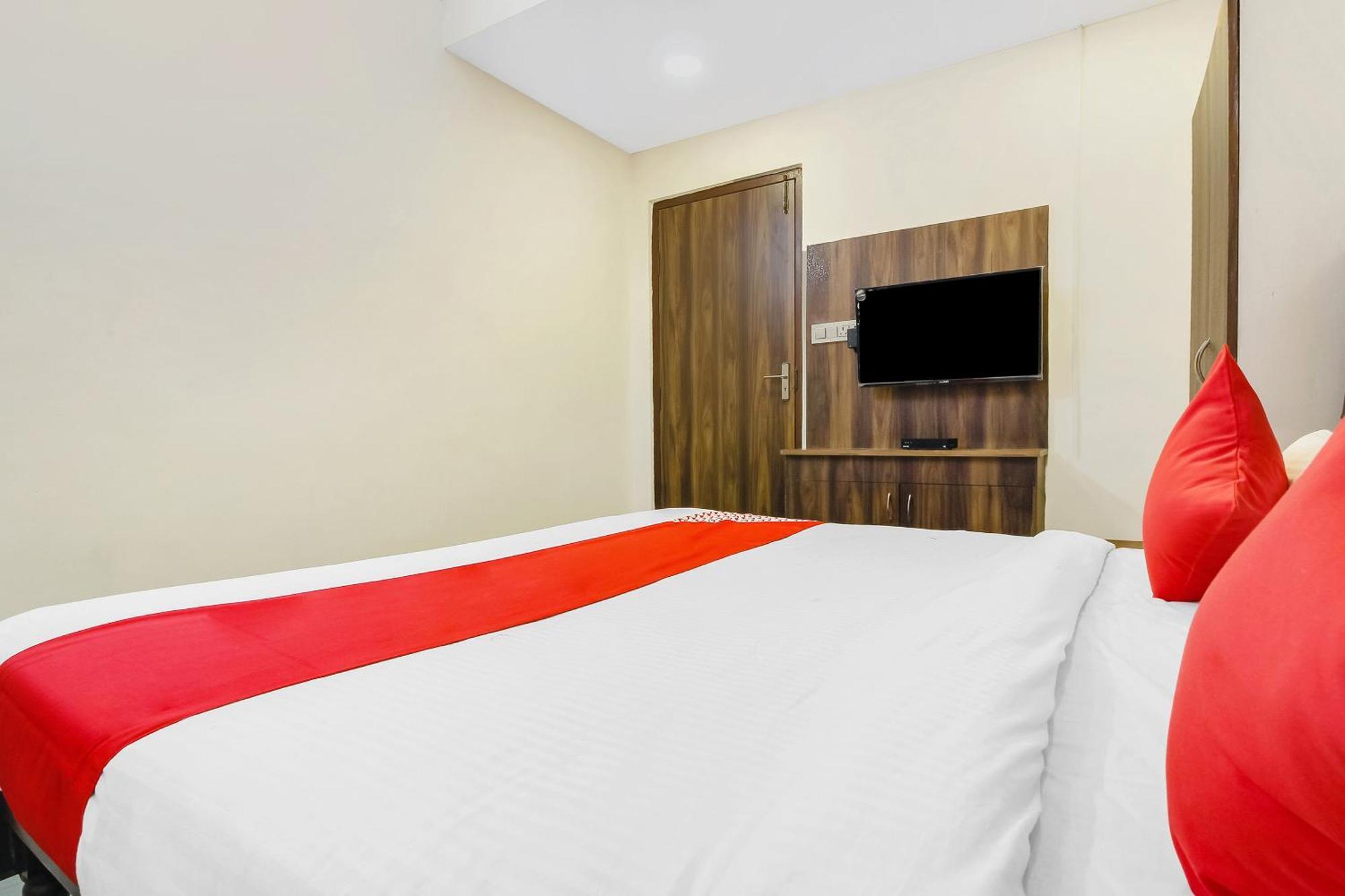 Hotel O Tokyo Hyderabad Esterno foto