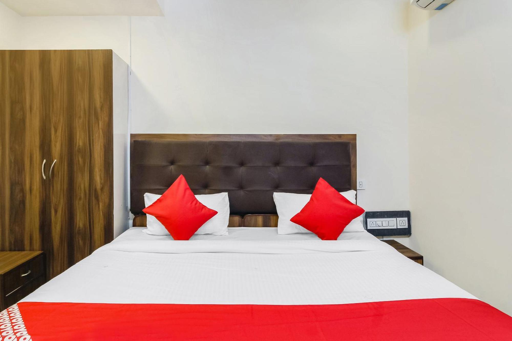 Hotel O Tokyo Hyderabad Esterno foto